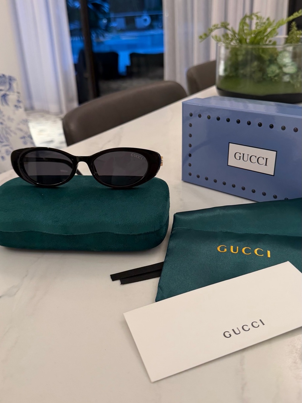 Gucci Black Oval Women's Sunglasses with Dark Lenses - Picture 5 of 13